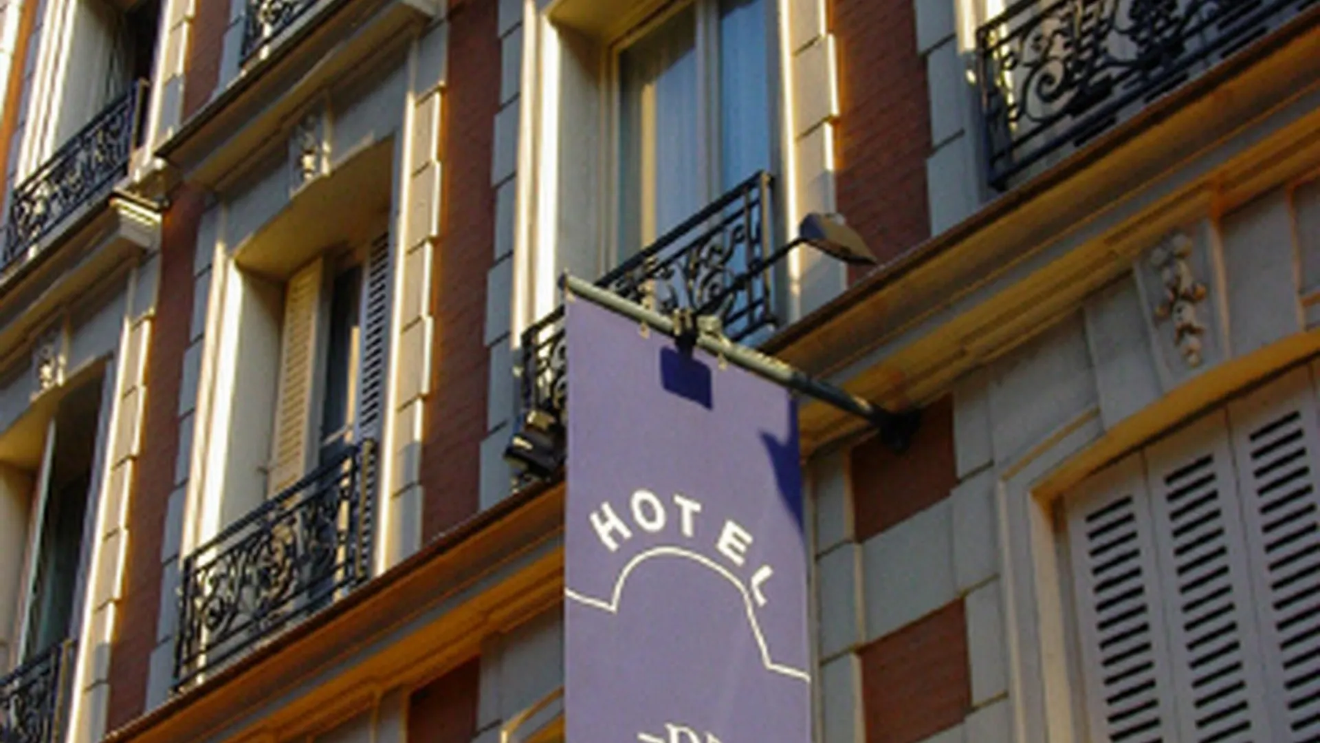 Hotel La Folie Des Pres - Saint-germain-des-pres Paris